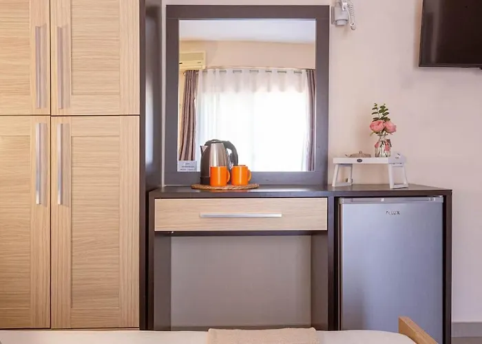 Potam'sea Bliss 7 - Front, Sun Beds & Parking Appartement *
