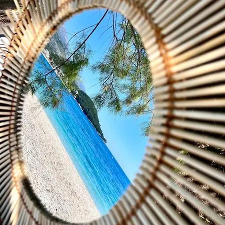 Potam'sea Bliss 7 - Front, Sun Beds & Parking Himara